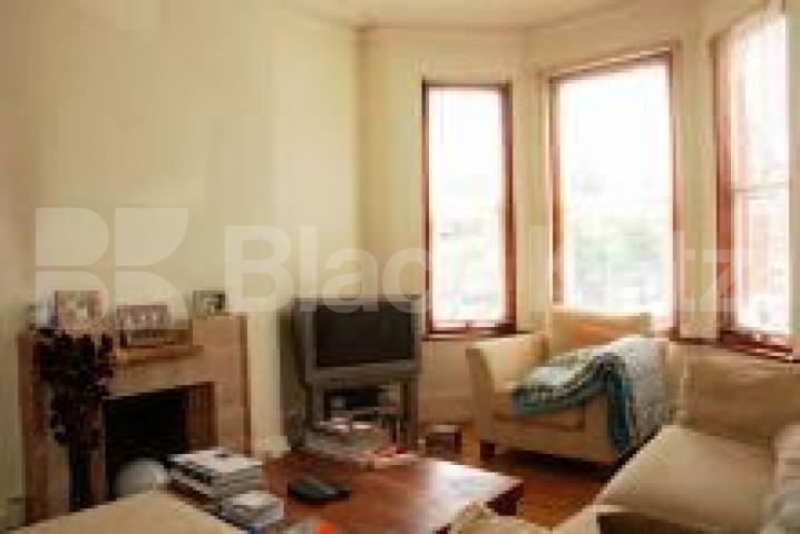 			NEW INSTRUCTION!, 4 Bedroom, 1 bath, 1 reception Maisonette			 Maryland Road, WOOD GREEN